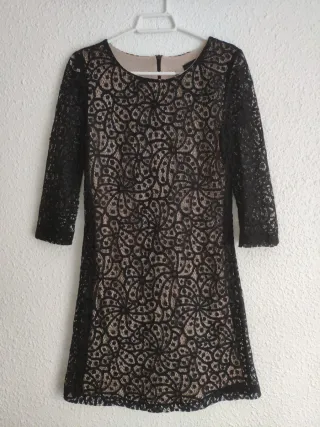 Abrigo rosa y vestido negro T. XS