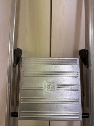 Escalera plegable de aluminio KETTAL