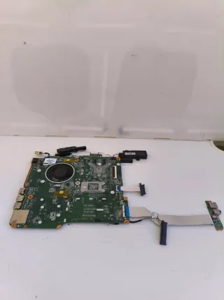 Placa base DA0U93MB6D0 REV : D