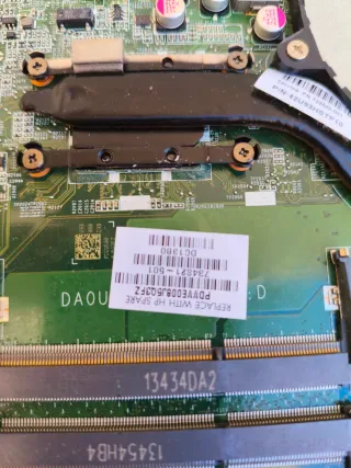 Placa base DA0U93MB6D0 REV : D