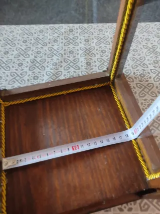 Vitrina Capilla Madera y Cristal