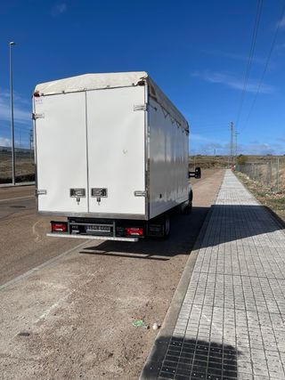 Iveco 35C15 2008 Caja cerrada