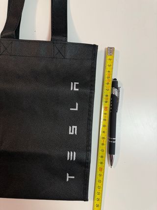 Bolsa Tesla negra y Bolígrafo