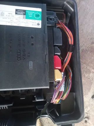 Módulo confort Audi A6 VDO 40.215/008/006