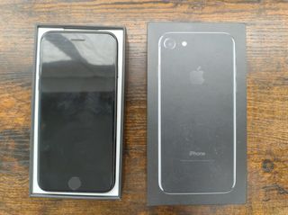 iPhone 7 Jet Black 32GB