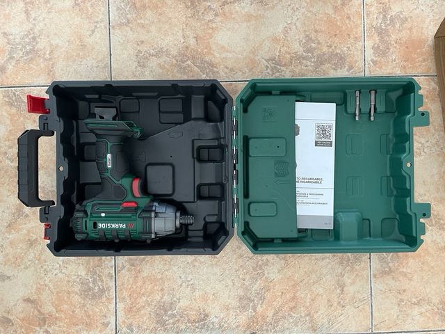 Atornilladora de impacto Parkside