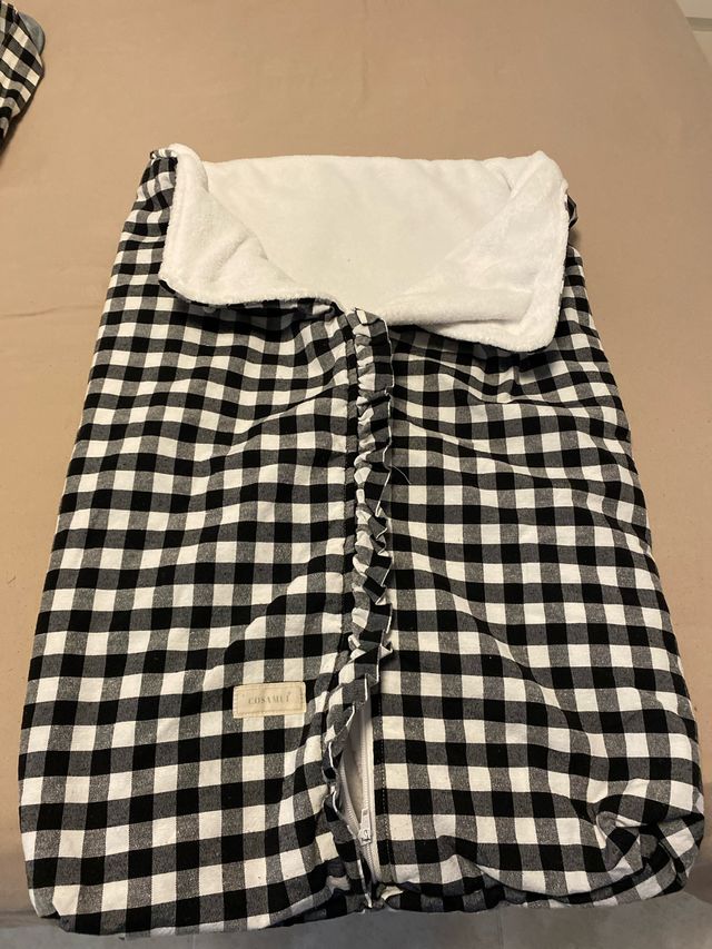 Saco y bolsa Cosamui a cuadros