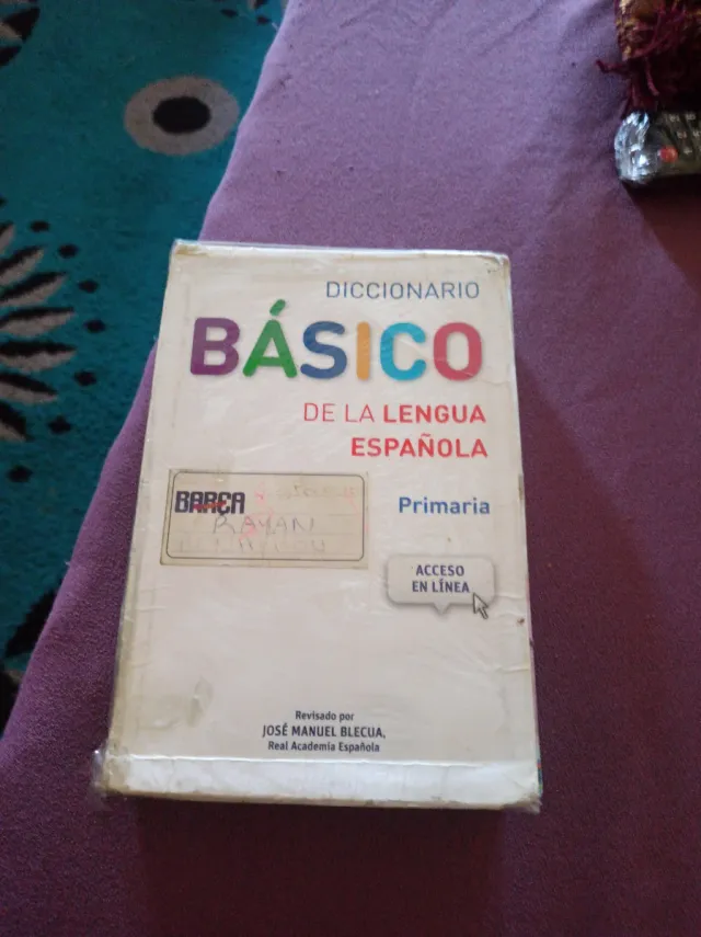 Diccionario Básico de la lengua española. Prima...