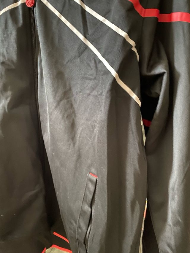 Chaqueta deportiva pádel