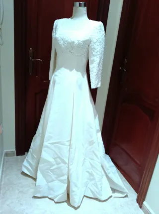 Vestido de Novia Beige