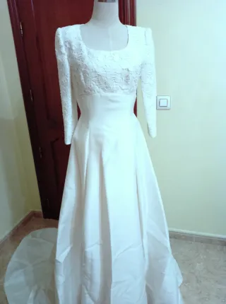 Vestido de Novia Beige