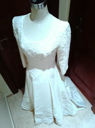 Vestido de Novia Beige