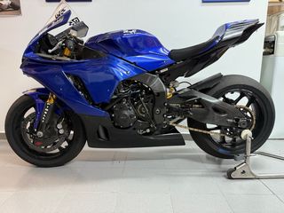 Yamaha R1 circuito