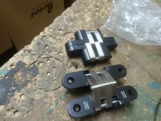 Juego 2 Bisagras Ocultas Tesa Negro