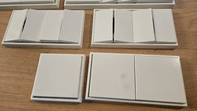 Pulsadores Jung Blancos