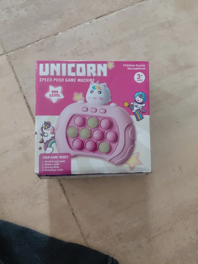 Máquina de juegos Unicornio Speed Push