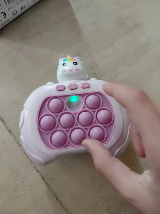 Máquina de juegos Unicornio Speed Push