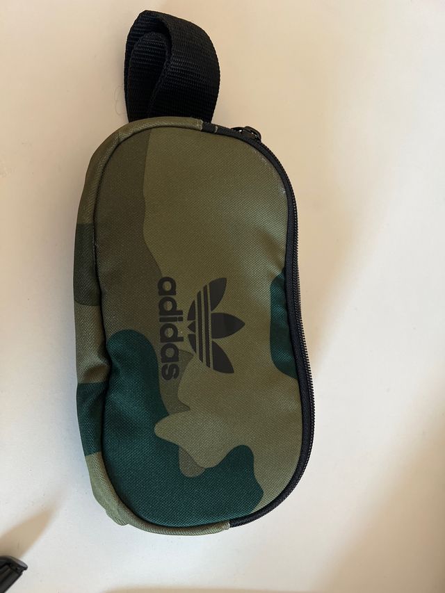 Riñonera Adidas Camuflaje Verde