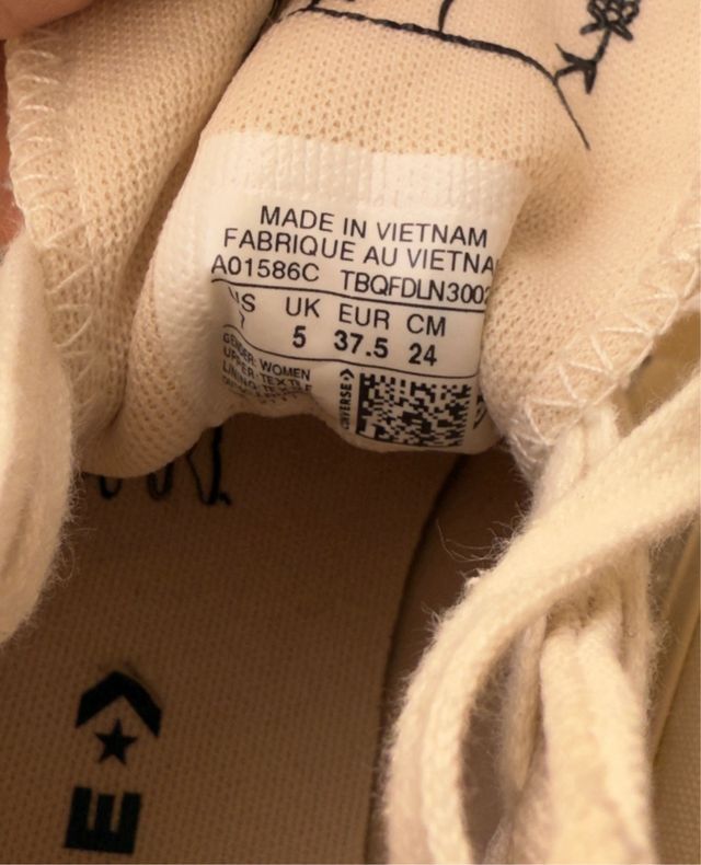 Converse altas flores