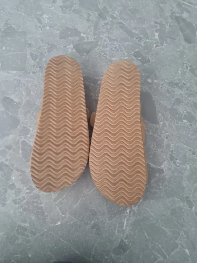 Sandalias Beige Talla 37