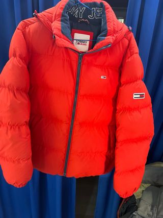 Chaqueta  Tommy jeans  roja talla L
