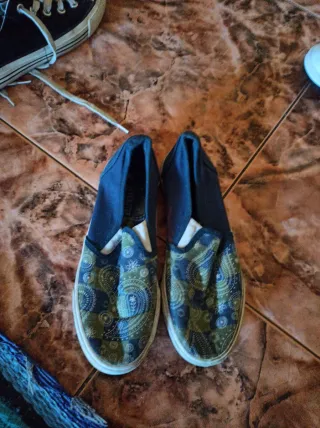 Zapatillas slip-on estampadas