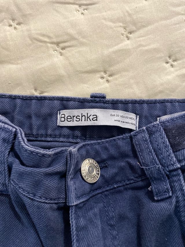 Pantalón cargo azul mujer talla 32 Bershka