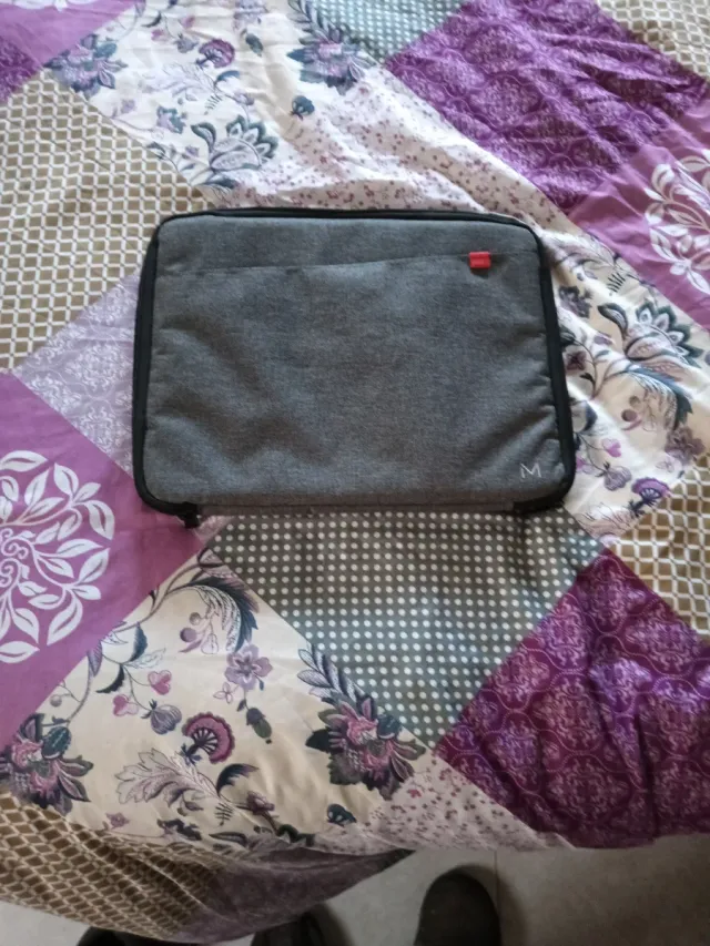 Funda portátil gris M