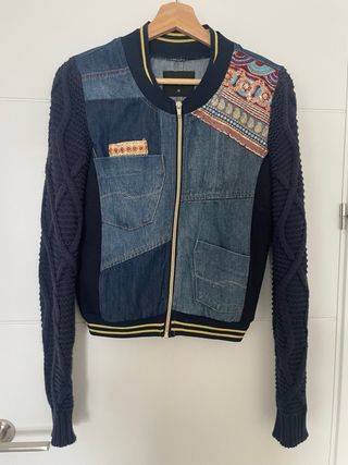 Chaqueta vaquera DESIGUAL