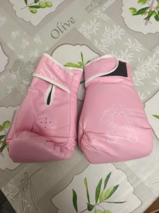 Guantes de boxeo rosas