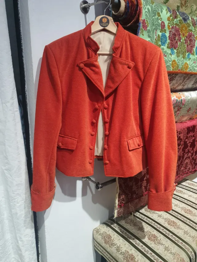 Traje Torrenti talla 52