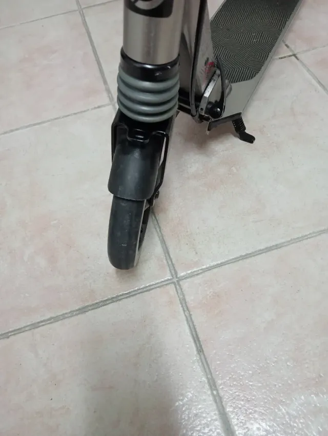 Patinete plegable con luz ,niño