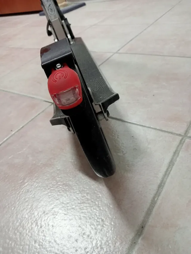 Patinete plegable con luz ,niño