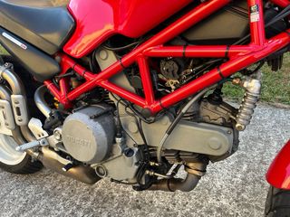 Ducati Monster S2R 800