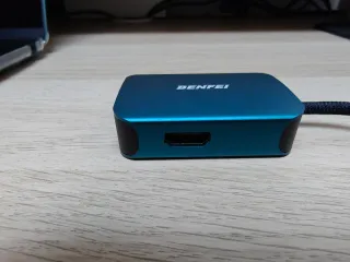 Adaptador hub Benfei USB C a Hdmi Vga