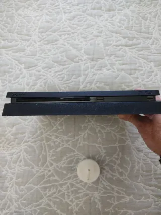 PS4 1 TB Negra Como Nueva