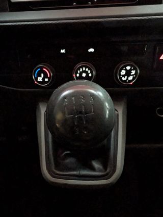 GARANTIZADA VOLKSWAGEN TRANSPORTER T6 2.0TDI 2021