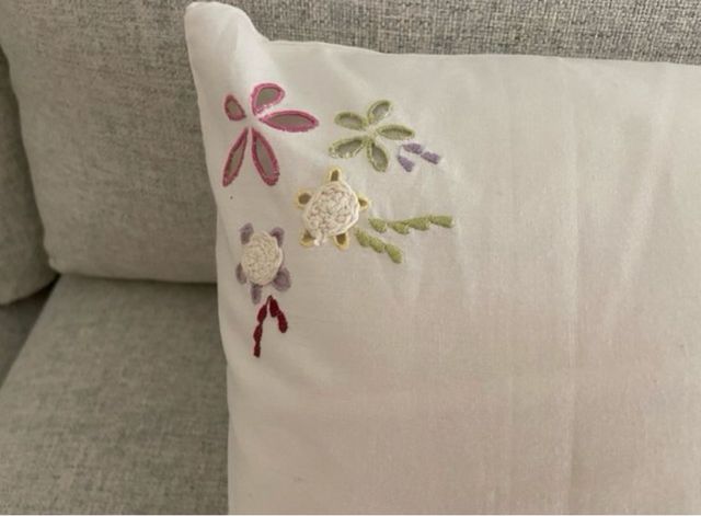 Funda de almohada 30x50cm bordada