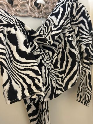 Vestido estampado cebra talla L