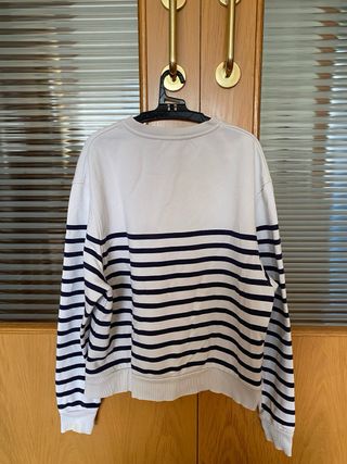 Jersey de rayas azul y blanco