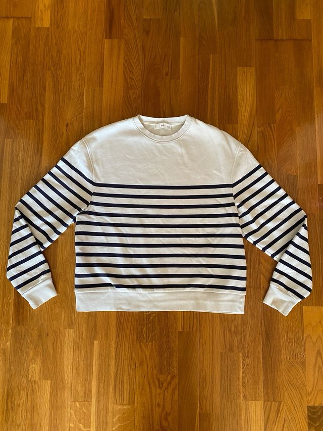 Jersey de rayas azul y blanco