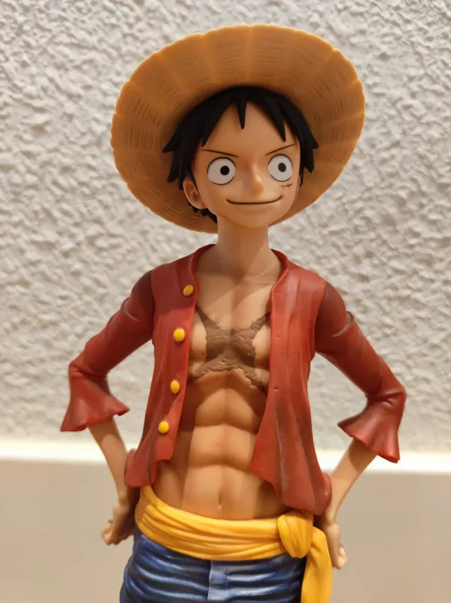 Figura Luffy One Piece Grandista