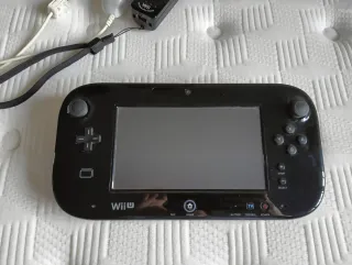 Nintendo Wii U Nera + Giochi e Accessori