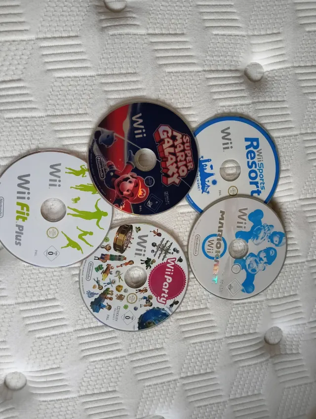 Nintendo Wii U Nera + Giochi e Accessori