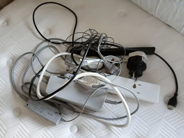 Nintendo Wii U Nera + Giochi e Accessori