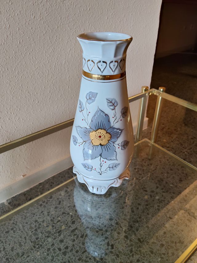 Jarrón Vintage Cerámica Blanco y Dorado