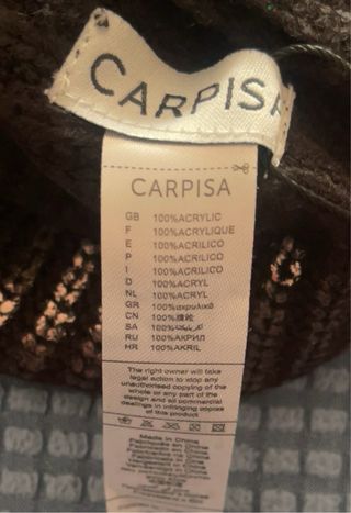 Cappello donna Carpisa con pompon