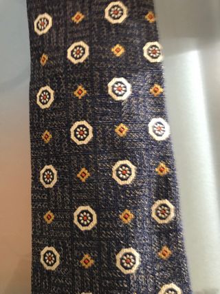 Corbatas allan brooks