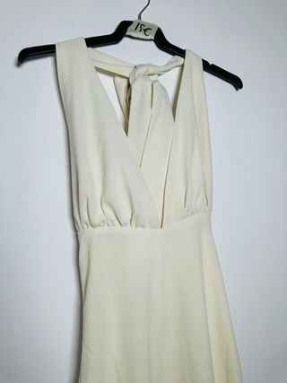 Vestido largo beige mujer
