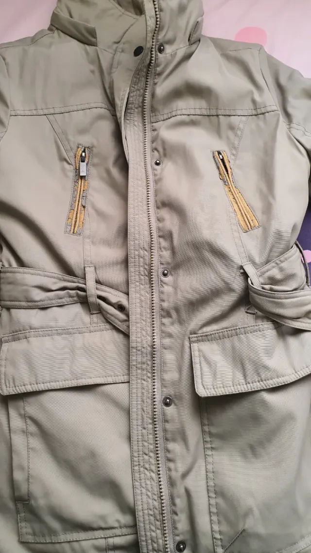 Gabardina acolchada mujer beige